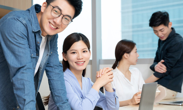 聯(lián)合證券公司簡(jiǎn)介(24篇范文) 聯(lián)合證券公司簡(jiǎn)介(24篇范文)