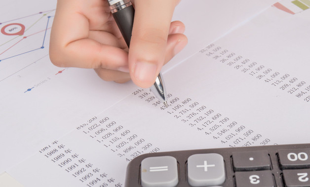 酒店服務員年終個人工作總結十篇