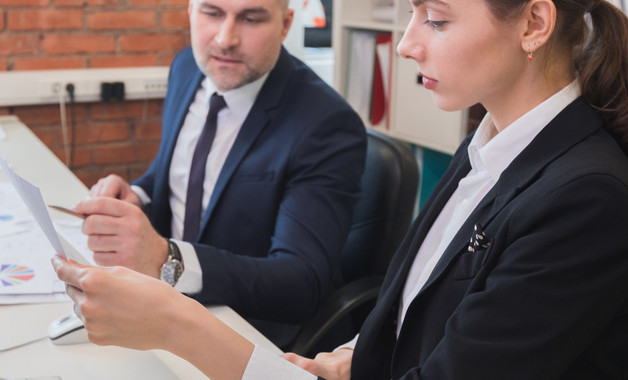 求職咨詢顧問崗位職責(zé)要求(2篇范文)